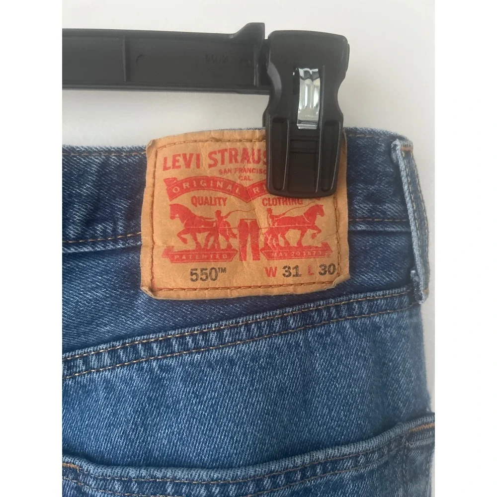 Levis 550 Relaxed Fit Jeans Mens 31x30 Medium Wash Blue Denim Tapered Leg